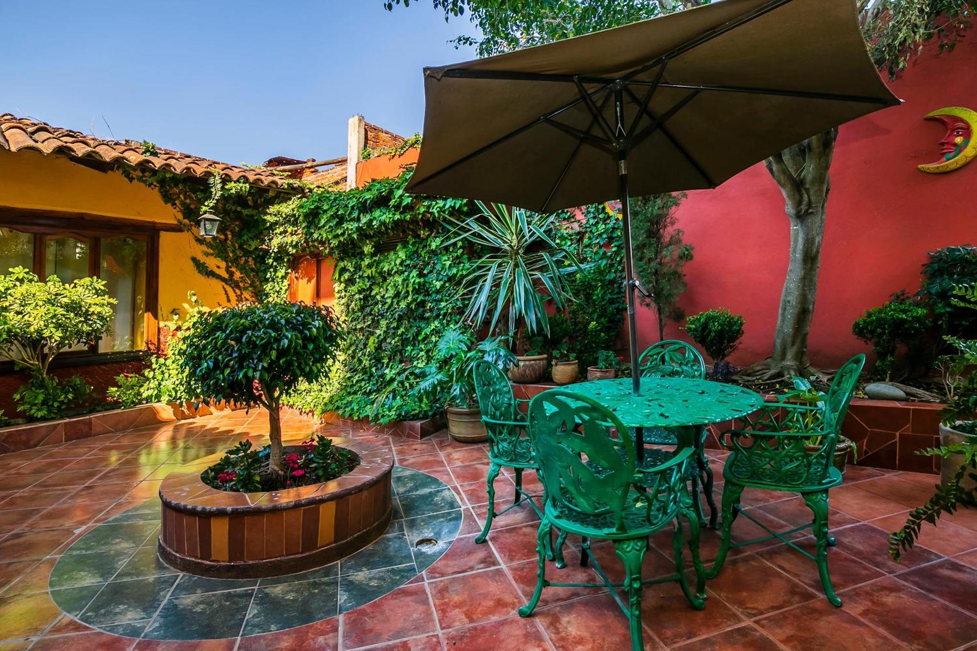 Oyo Posada De Los Angeles, Patzcuaro Ngoại thất bức ảnh