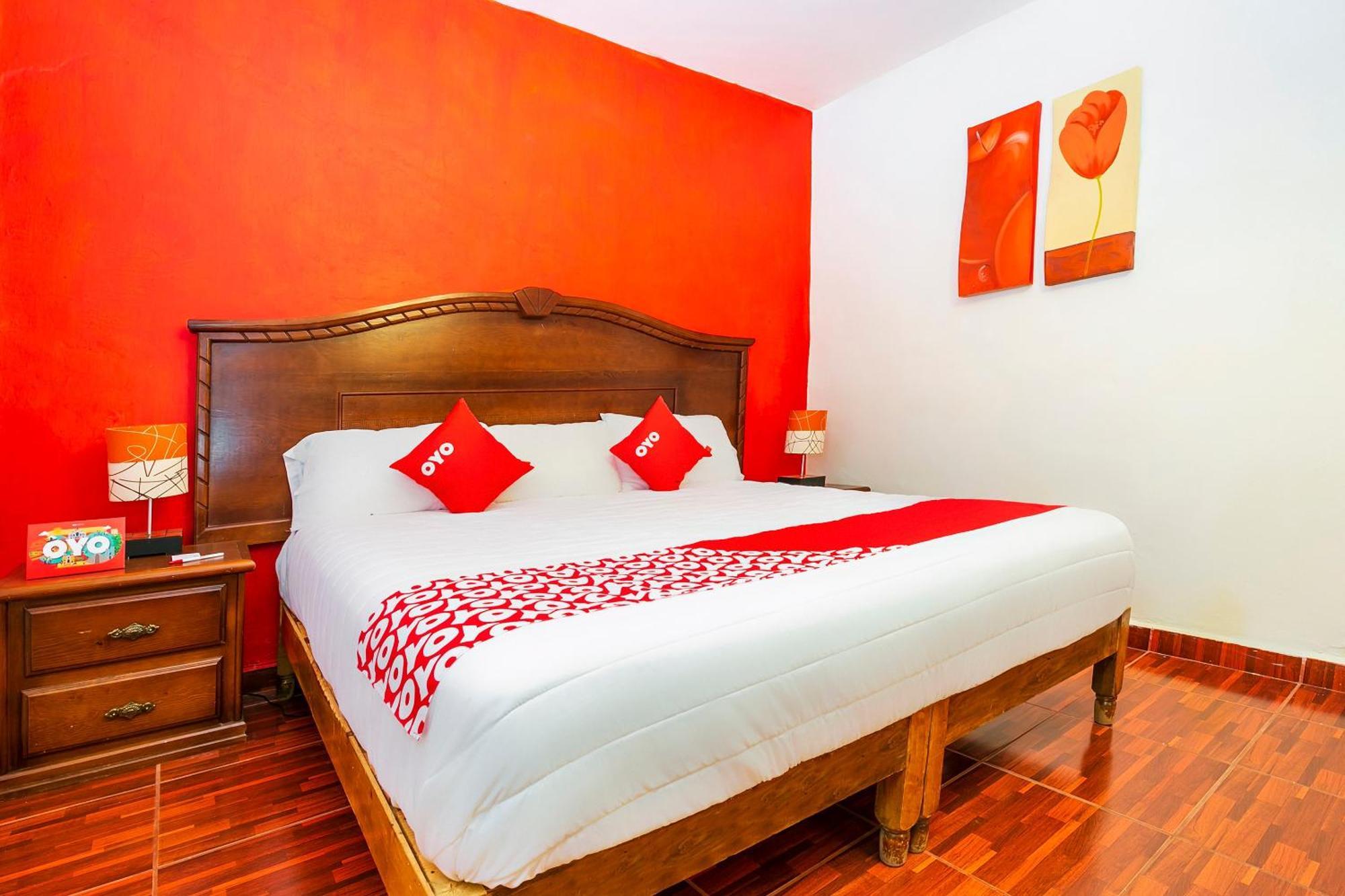 Oyo Posada De Los Angeles, Patzcuaro Ngoại thất bức ảnh