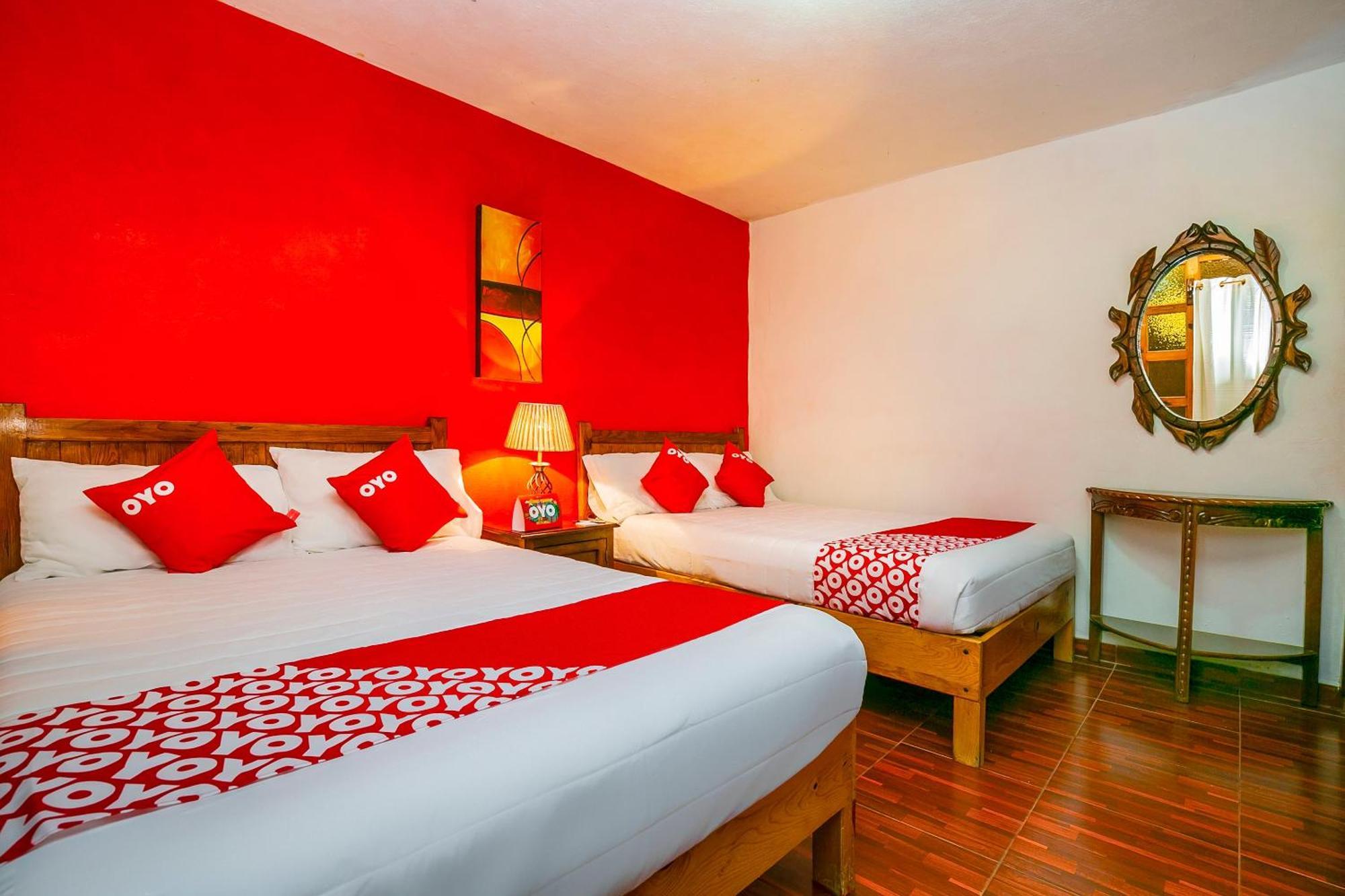 Oyo Posada De Los Angeles, Patzcuaro Ngoại thất bức ảnh