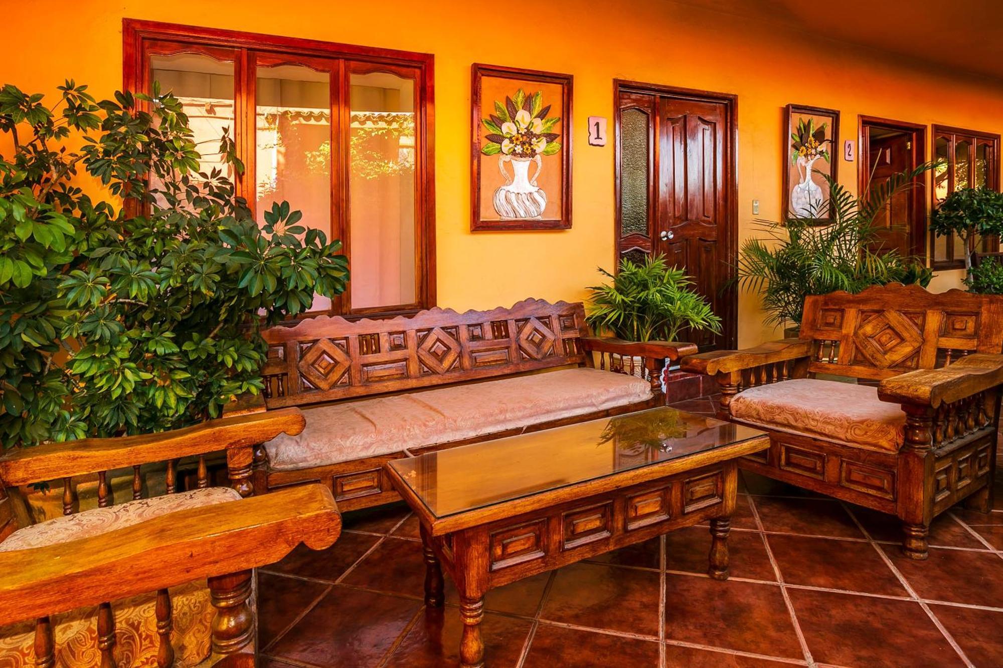 Oyo Posada De Los Angeles, Patzcuaro Ngoại thất bức ảnh